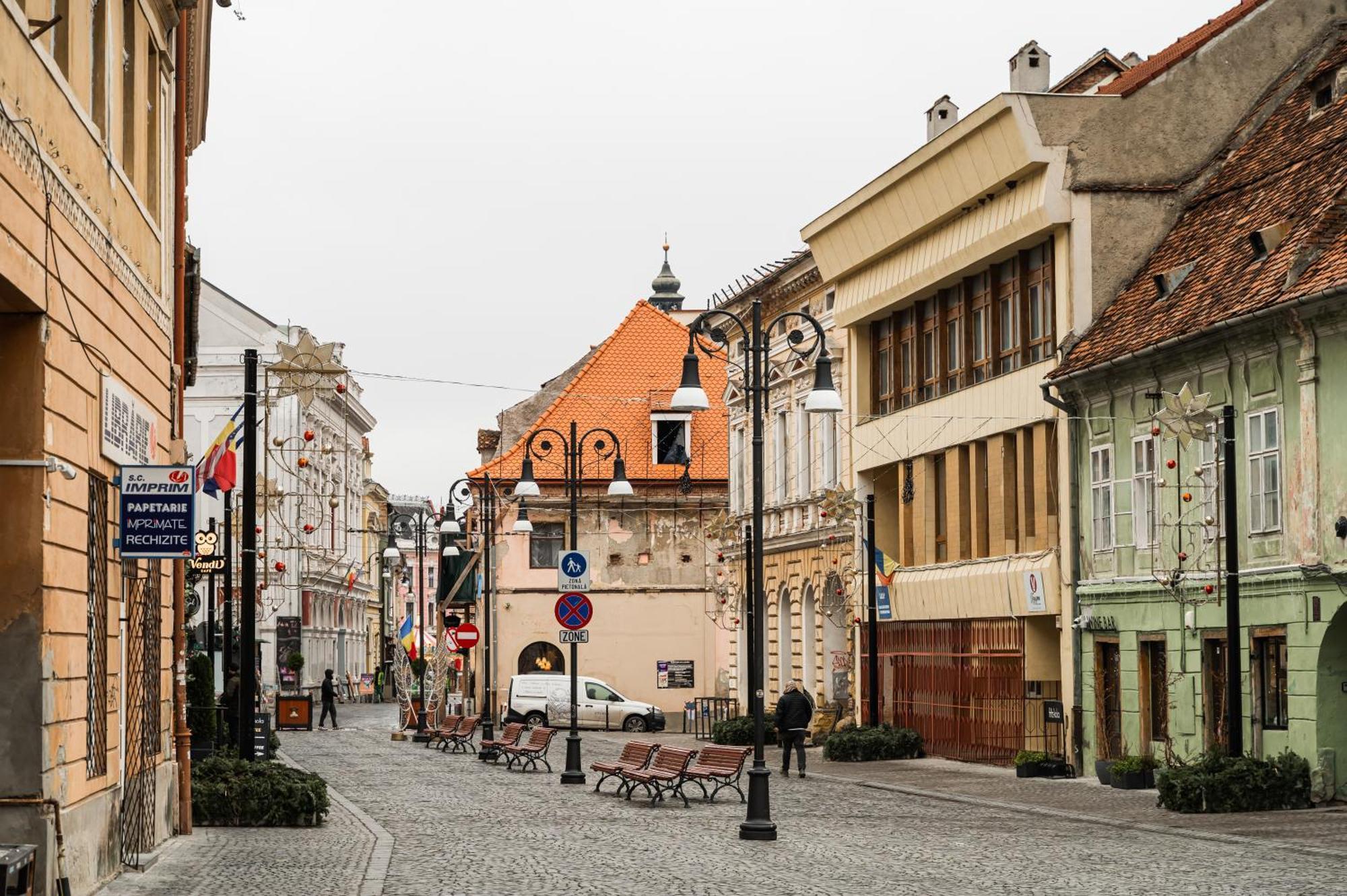 Apollonia Estate Old Town Big And Luxurious Apartamento Braşov Exterior foto
